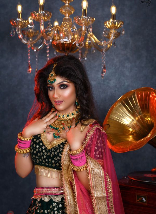 Temple Necklace Set